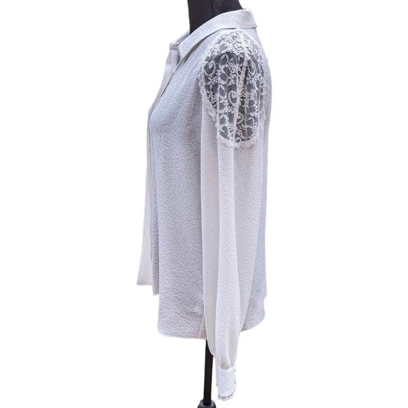 Laundry by Shelli Segal Womens Button Down Shirt Cream Size Medium - Picture 3 of 16